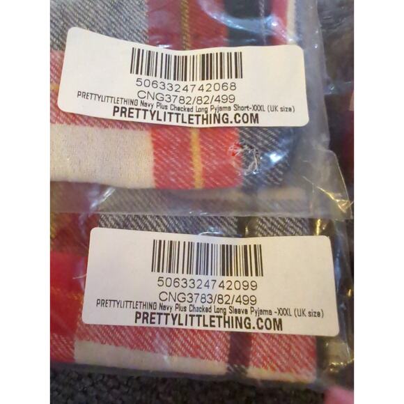 PrettyLittleThing Plus Navy Checked Pyjama Set US Size XXL NWT - Picture 8 of 8